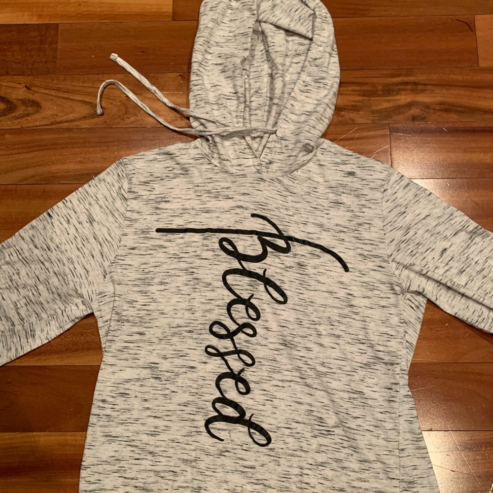 Women’s “Blessed” Pullover!